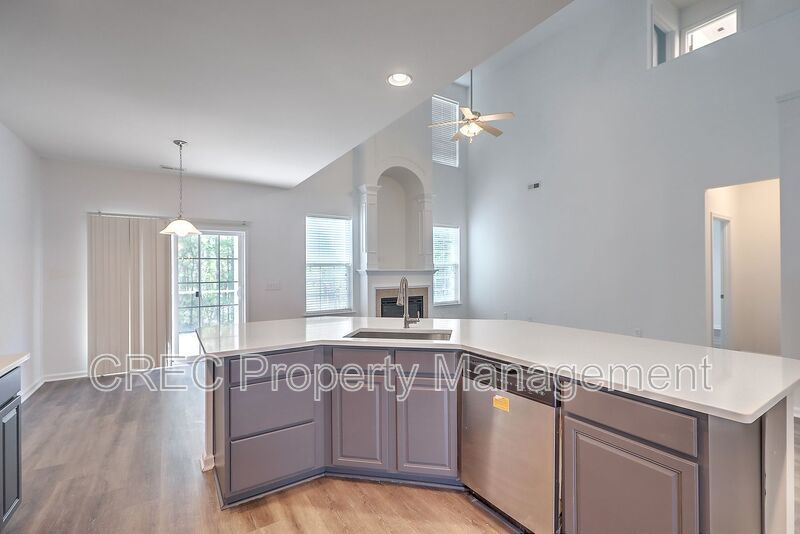 Centrally Located Goose Creek Home! property image