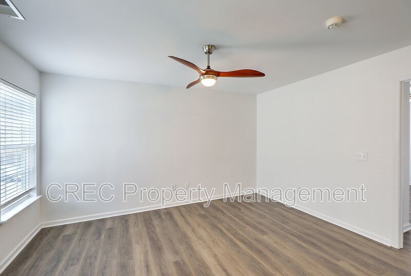 Centrally Located Goose Creek Home! property image