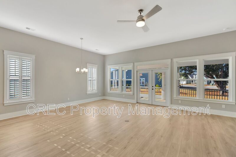 Charming 2-Bedroom, 2-Bath Home in the Heart of Summerville property image