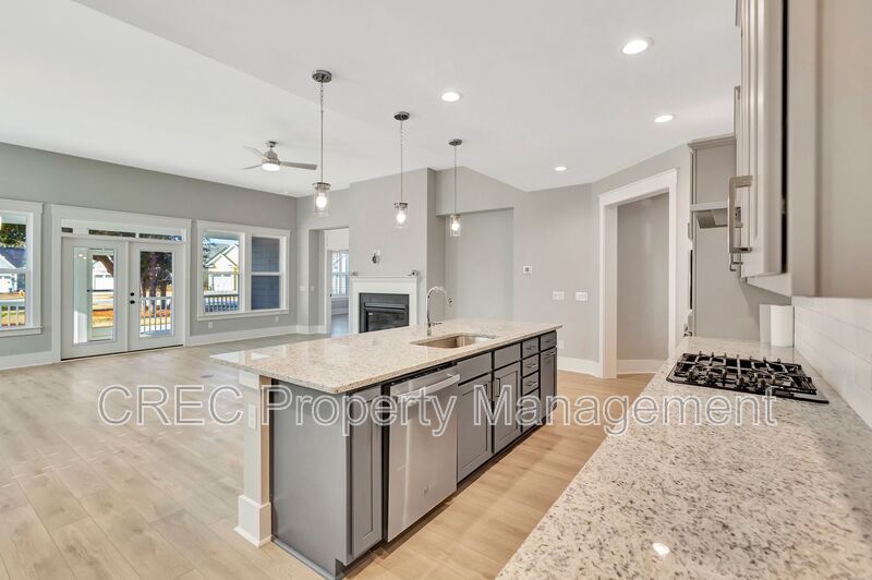 Charming 2-Bedroom, 2-Bath Home in the Heart of Summerville property image