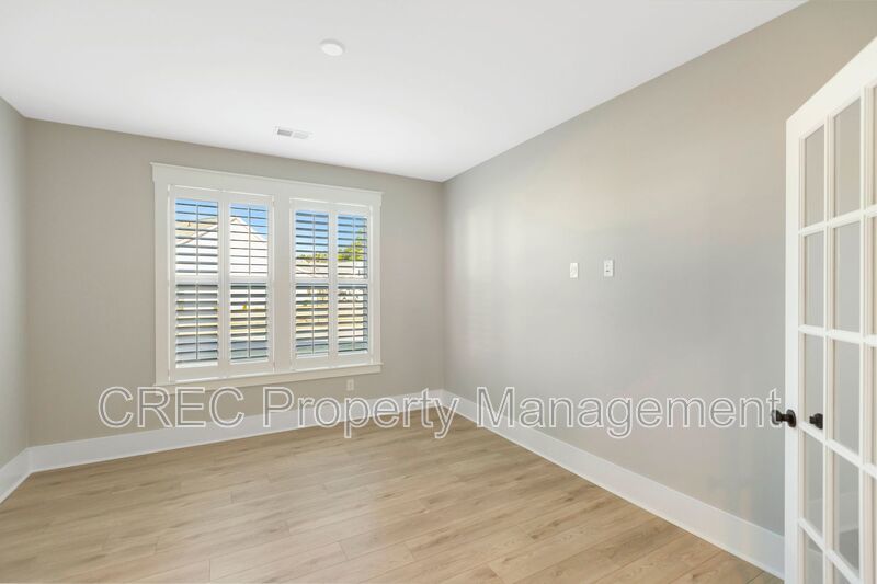 Charming 2-Bedroom, 2-Bath Home in the Heart of Summerville property image