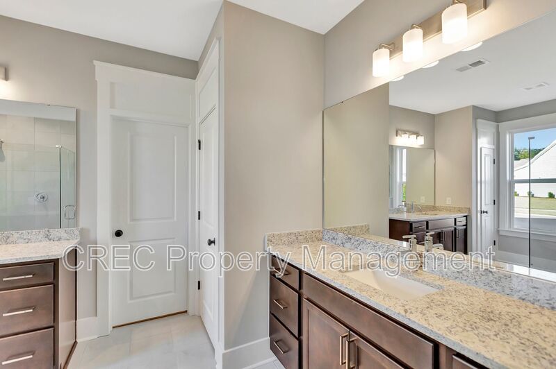 Charming 2-Bedroom, 2-Bath Home in the Heart of Summerville property image