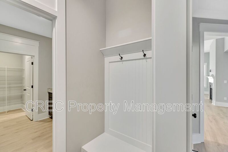 Charming 2-Bedroom, 2-Bath Home in the Heart of Summerville property image