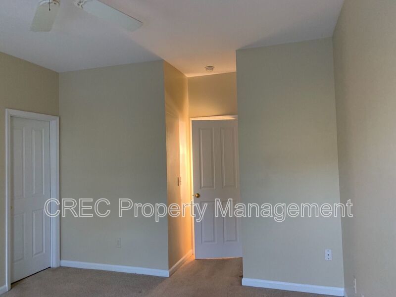 Charming 2-Story Home in White Gables! property image