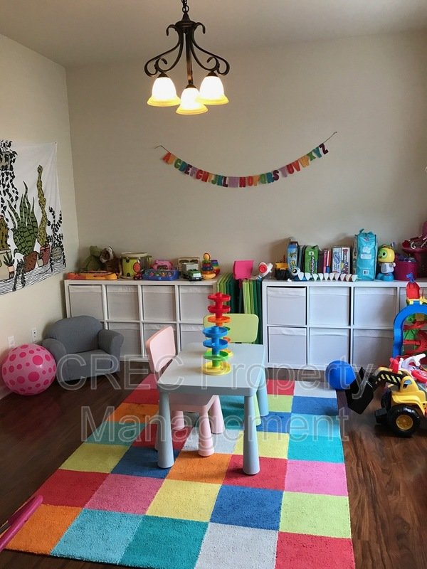 Beautiful ranch style home sitting on a quiet street property image