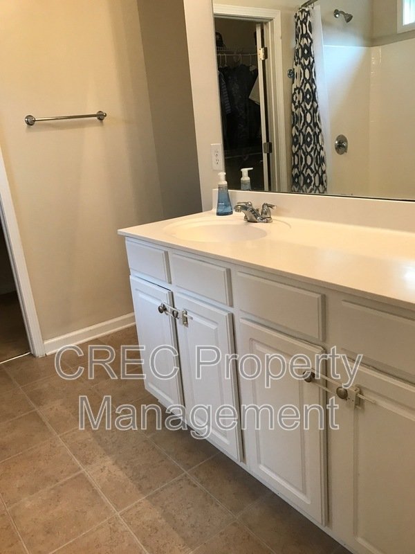 Beautiful ranch style home sitting on a quiet street property image