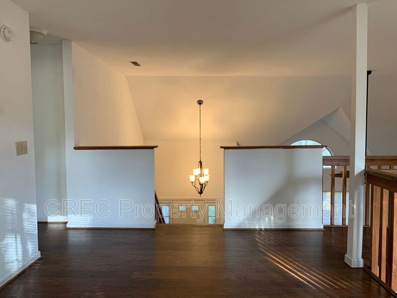 Beautiful Two Story In The Heart Of Mt. Pleasant property image