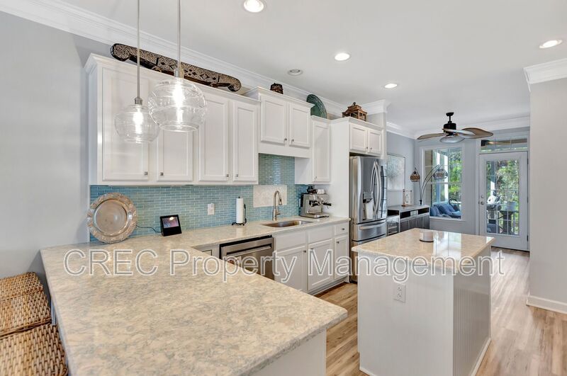 Luxury End-Unit Townhome in Gated Dunes West with Bonus Suite property image