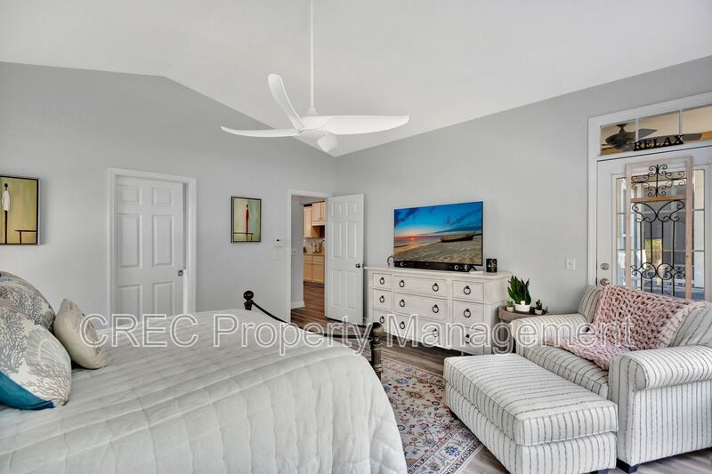 Luxury End-Unit Townhome in Gated Dunes West with Bonus Suite property image