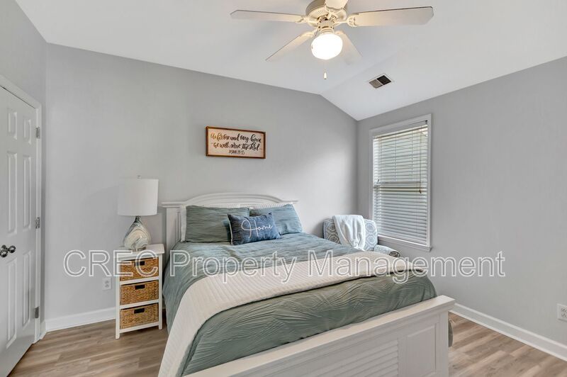 Luxury End-Unit Townhome in Gated Dunes West with Bonus Suite property image