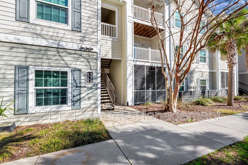 Park West Condo in Mount Pleasant! property image