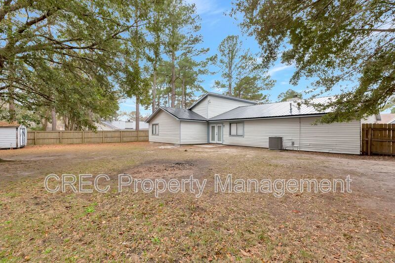 Spacious Summerville Ranch Style Home property image