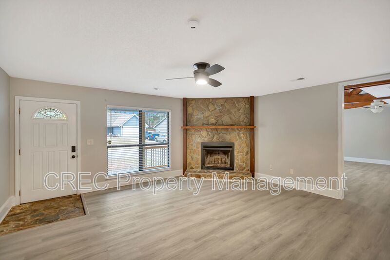 Spacious Summerville Ranch Style Home property image