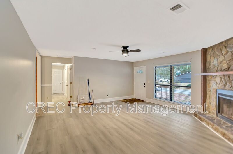 Spacious Summerville Ranch Style Home property image