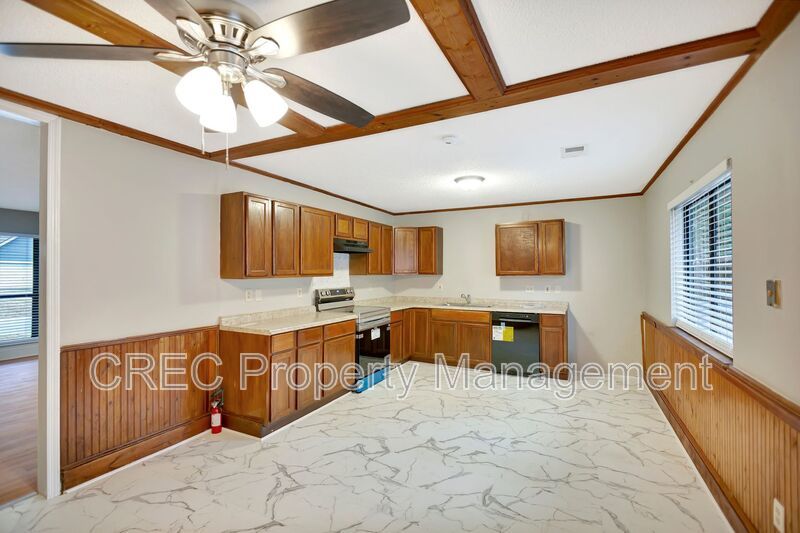 Spacious Summerville Ranch Style Home property image