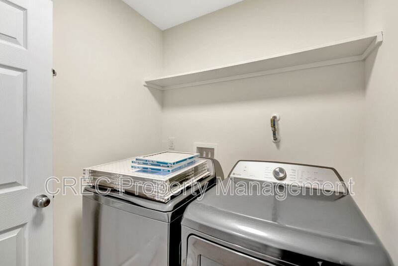 Immaculate Home in Pinewood Vista! property image