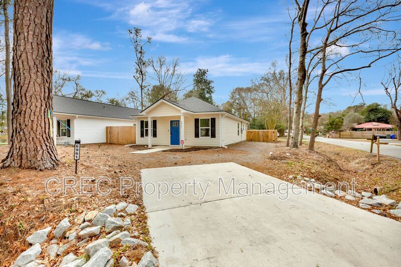 Immaculate Home in Pinewood Vista! property image