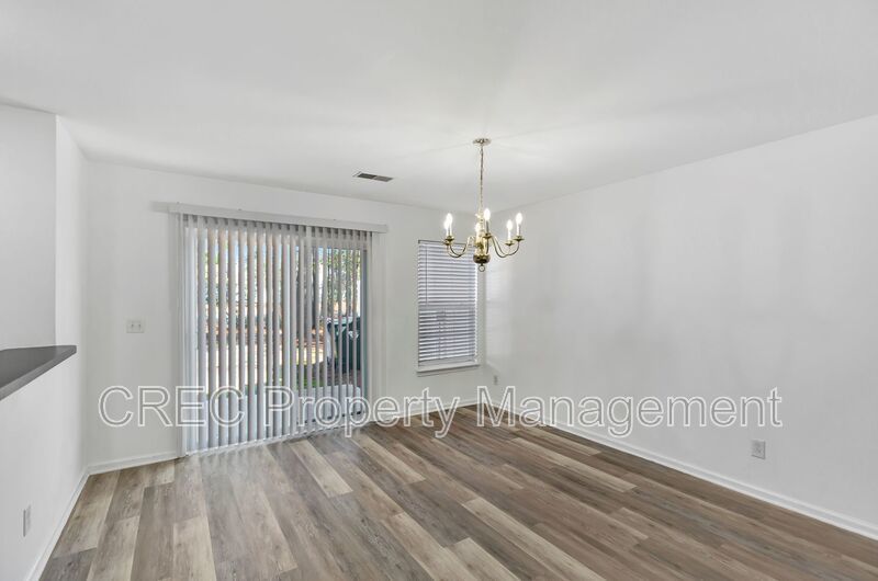 Move Right Into Effortless Living in the Heart of Wescott Plantation! property image