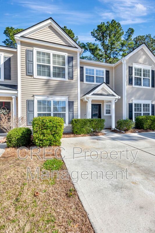 Move Right Into Effortless Living in the Heart of Wescott Plantation! property image
