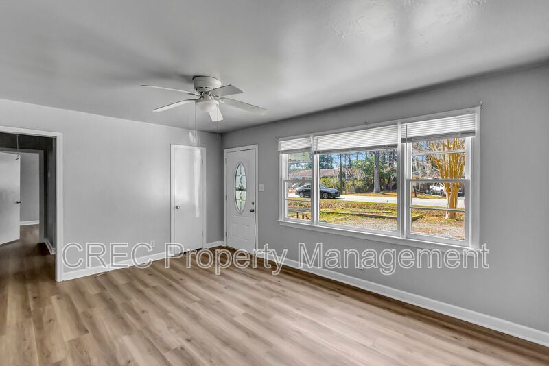 Three Bedroom Home in West Ashley property image