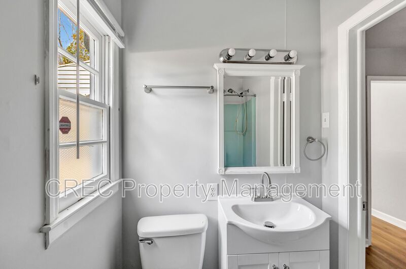 Three Bedroom Home in West Ashley property image