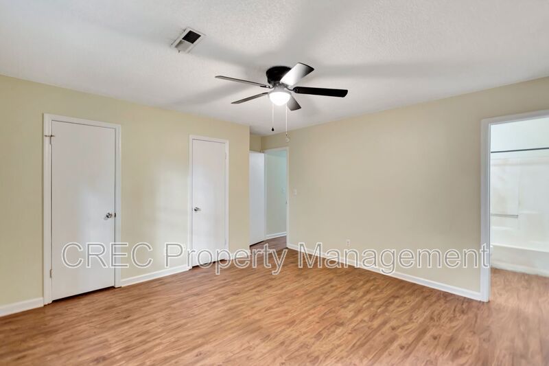 MOVE IN SPECIAL! Two Bedroom Pet-Friendly Unit in Gadsden Acres! property image