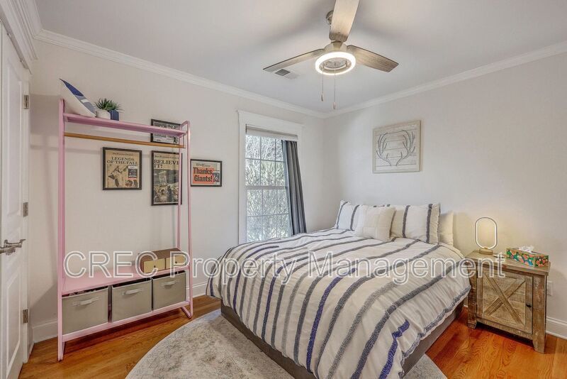 A Rare Fully Furnished Gem on Daniel Island – Luxury Turnkey Living, Move-In Ready property image