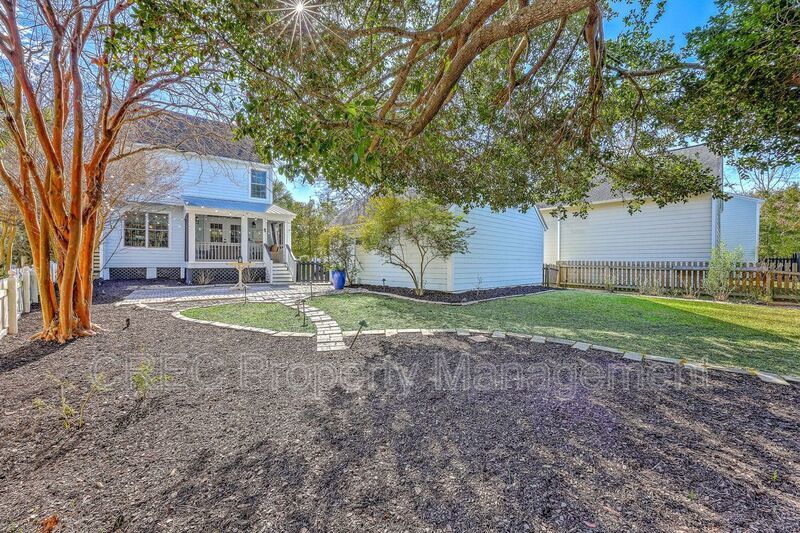 A Rare Fully Furnished Gem on Daniel Island – Luxury Turnkey Living, Move-In Ready property image