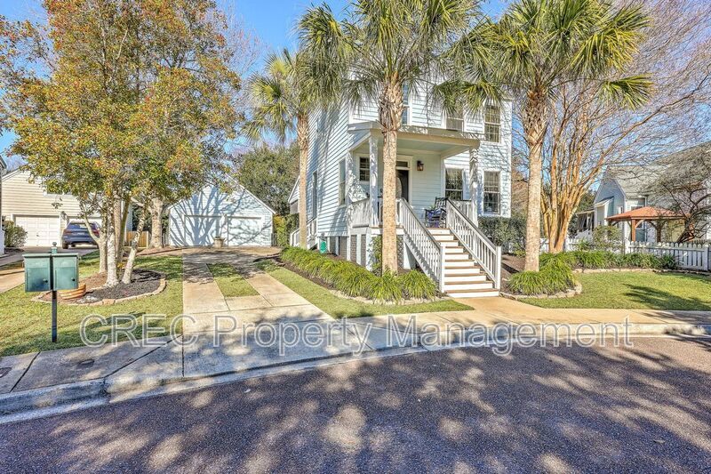 A Rare Fully Furnished Gem on Daniel Island – Luxury Turnkey Living, Move-In Ready property image