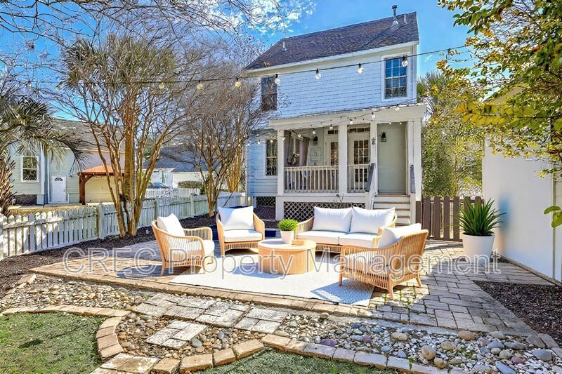 A Rare Fully Furnished Gem on Daniel Island – Luxury Turnkey Living, Move-In Ready property image