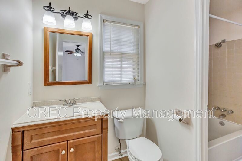 Nice Home in College Park! property image