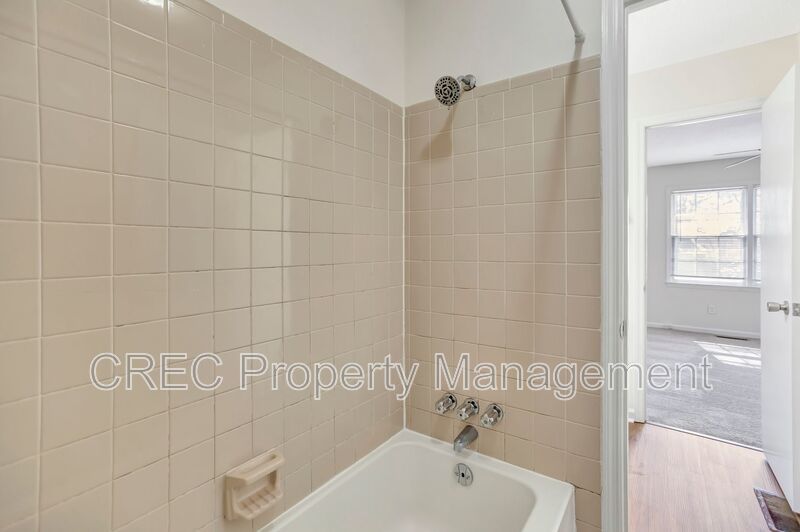 Nice Home in College Park! property image