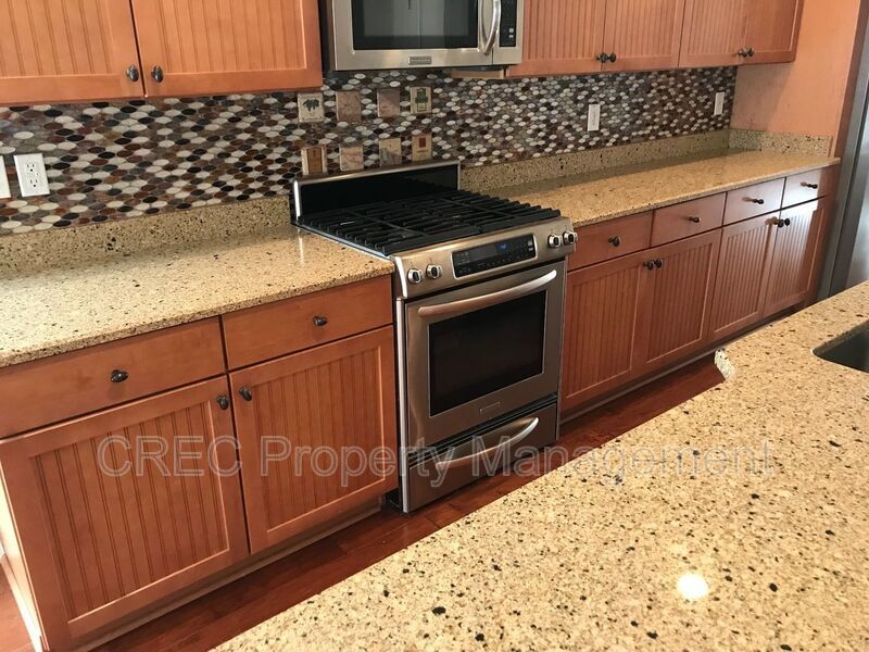 Beautiful Charleston Single property image