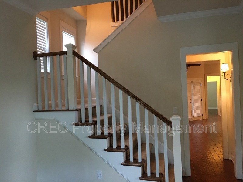 Beautiful Charleston Single property image