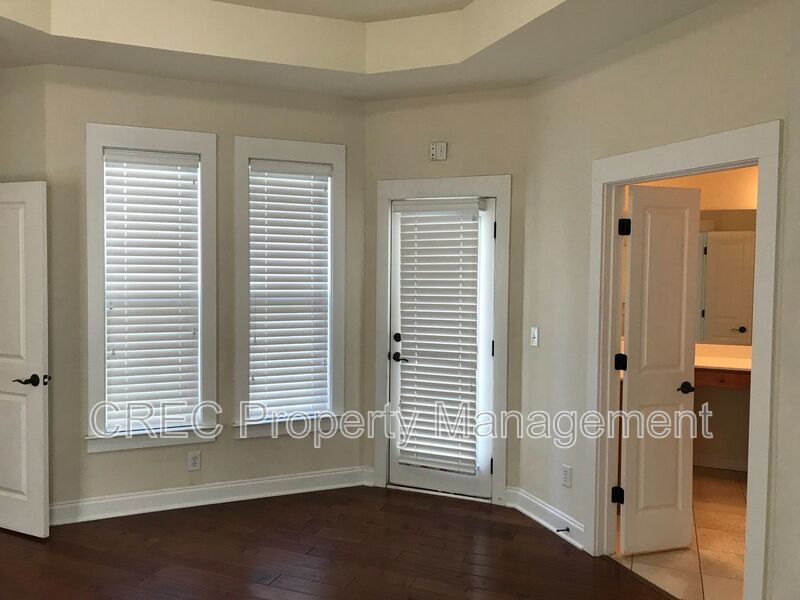 Beautiful Charleston Single property image