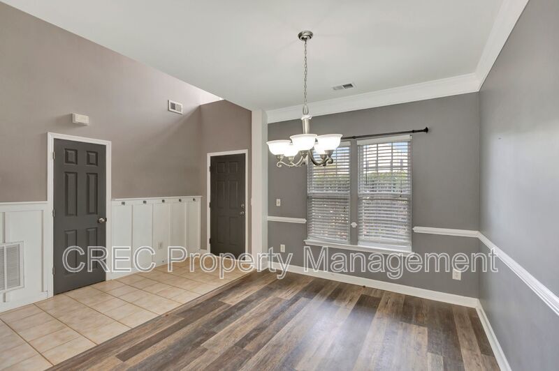 Fresh Updates and Fantastic Space in The Glen at Summerset property image