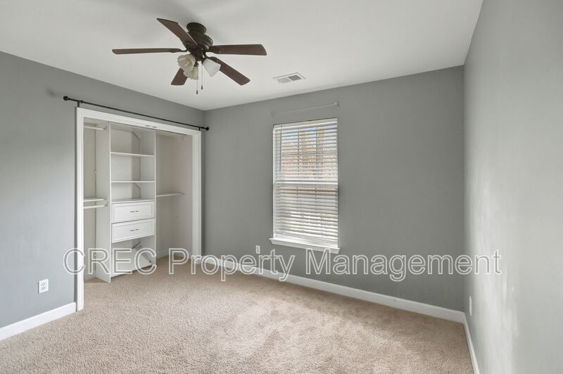 Fresh Updates and Fantastic Space in The Glen at Summerset property image