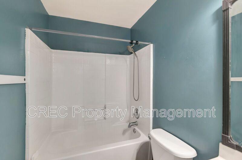 Fresh Updates and Fantastic Space in The Glen at Summerset property image