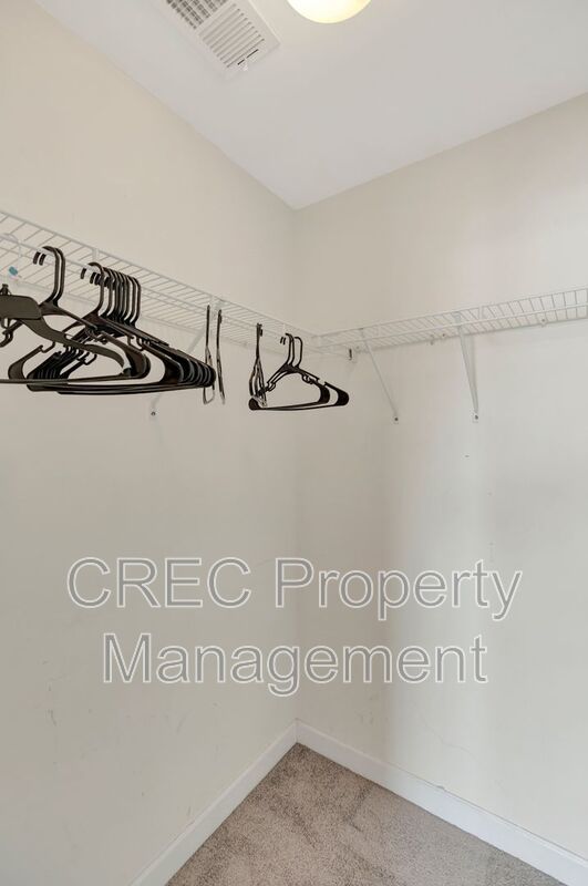 Fresh Updates and Fantastic Space in The Glen at Summerset property image