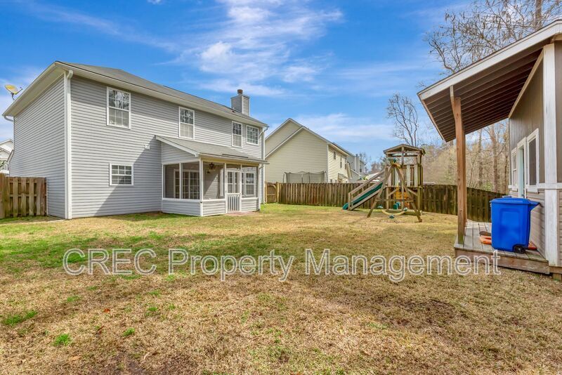 Fresh Updates and Fantastic Space in The Glen at Summerset property image