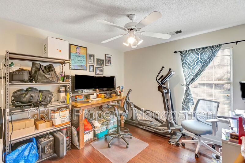 Island Garden Retreat – Fenced Yard, No HOA, Boat & Camper Access Near Folly property image