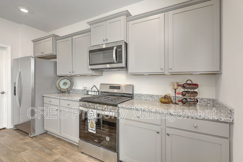 Mallard Crossing Home in Summerville! property image