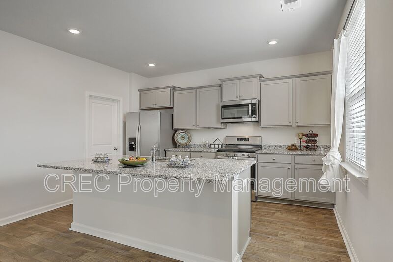 Mallard Crossing Home in Summerville! property image