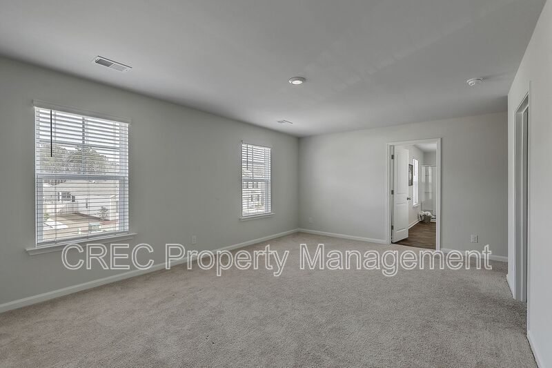 Mallard Crossing Home in Summerville! property image