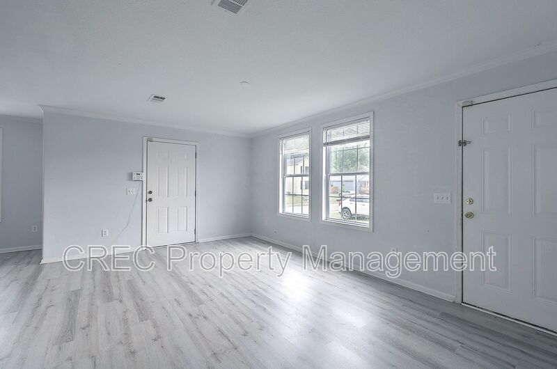 Freshly Renovated Single Story Home! property image