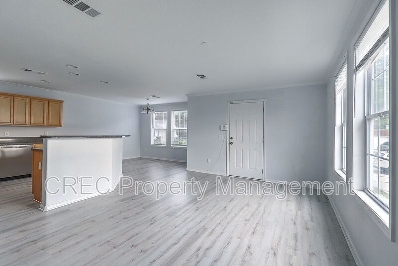 Freshly Renovated Single Story Home! property image