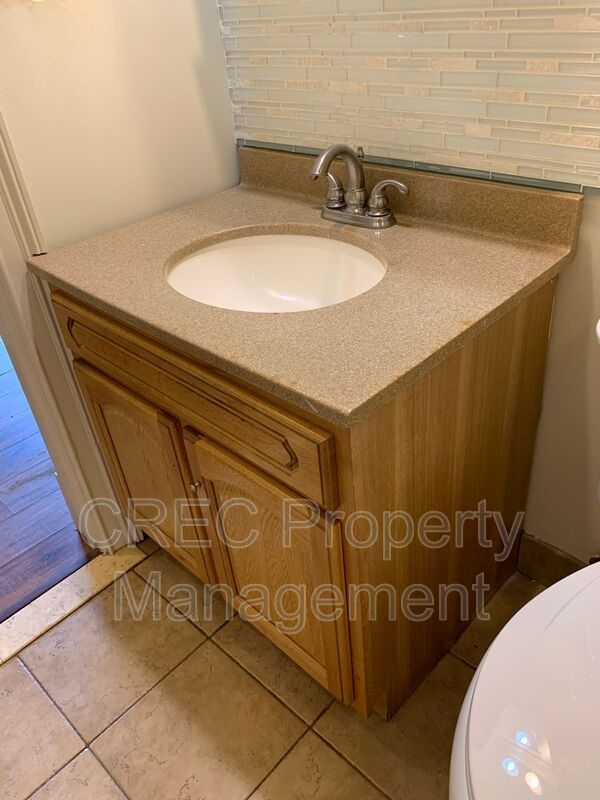 Home in West Ashley Available! property image