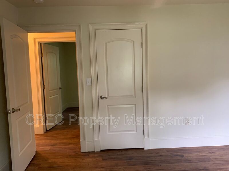 Home in West Ashley Available! property image