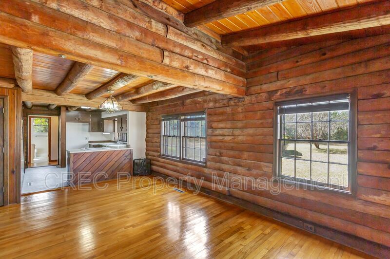 Whispering Pines Log Cabin Retreat – Rustic Charm on Wooded Acreage property image