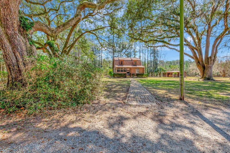 Whispering Pines Log Cabin Retreat – Rustic Charm on Wooded Acreage property image